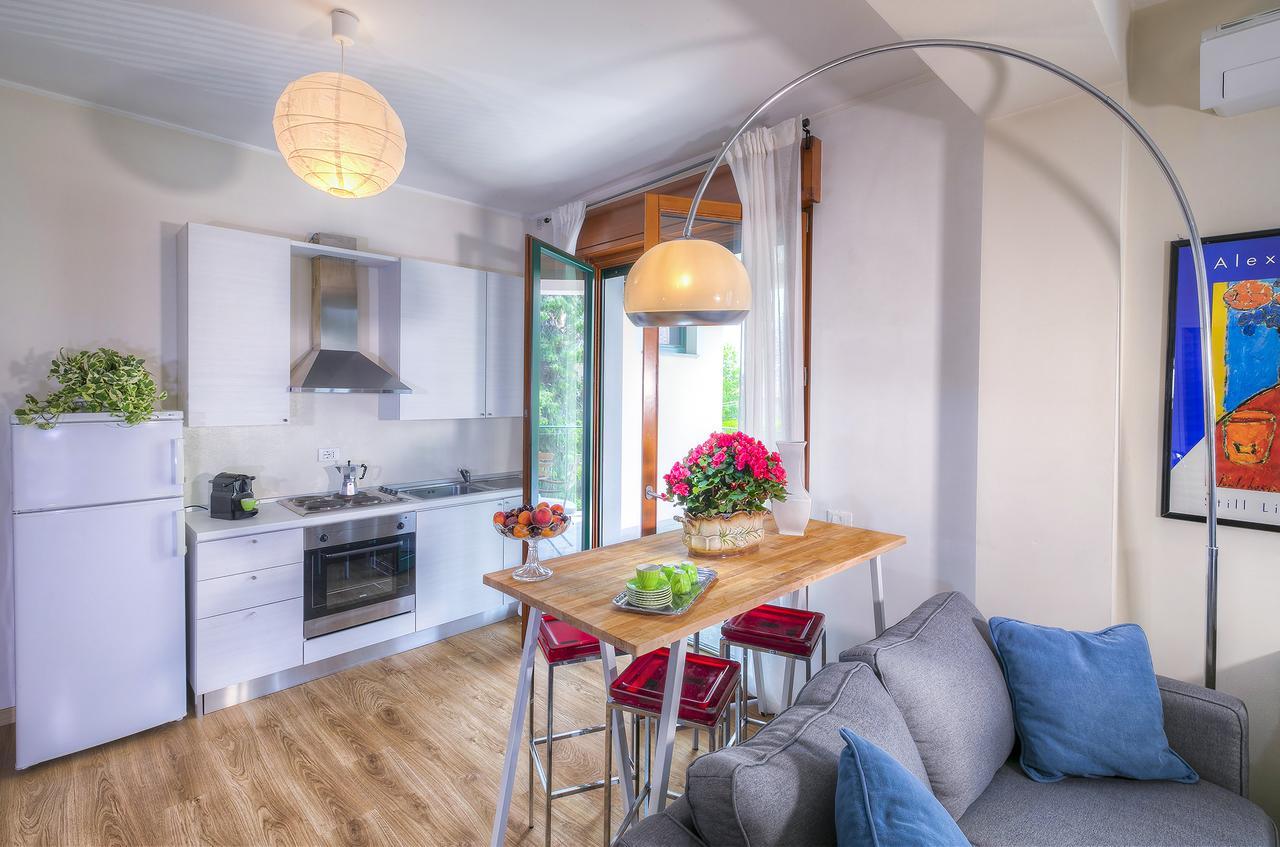 Rita'S Garden Bed & Breakfast San Vittore Olona Bagian luar foto